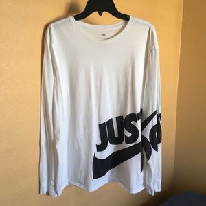 Nike Men’s Long Sleeve Shirt